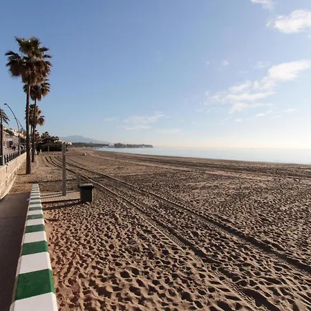 Apartamento Awesome In With House Sea View